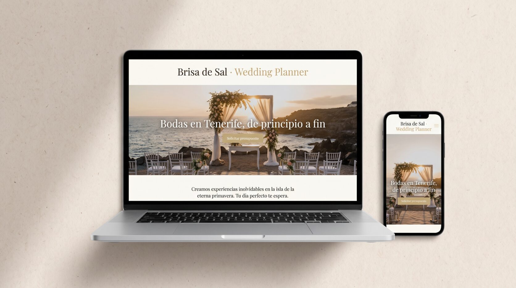 Ejemplo de diseño web para bodas y eventos: portada en portátil y móvil